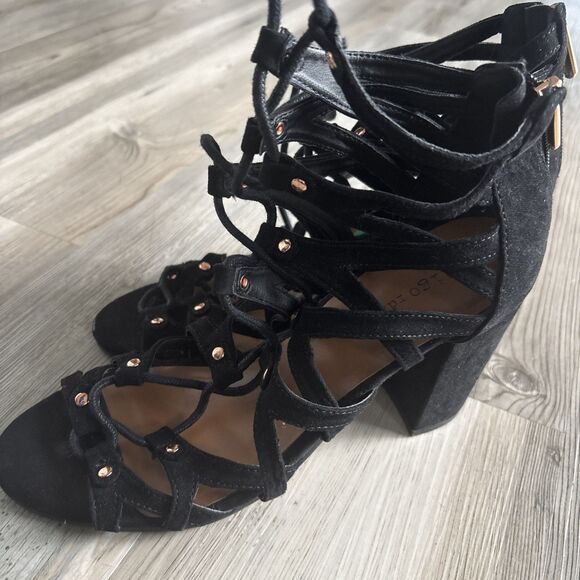 Indigo Rd Gladiator Lace Up Back Zip Black 4" Suede Heels Shoes size 8 - Picture 2 of 8